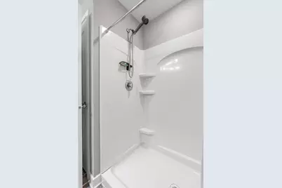 1989 Attenborough Street, Shakopee, MN 55379 - Photo 23