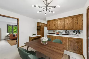2460 Kewanee Way, Golden Valley, MN 55422 - Photo 19