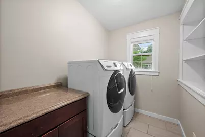 2943 Xenwood Avenue S, Saint Louis Park, MN 55416 - Photo 25