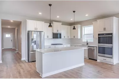 717 Winterberry Lane, Waconia, MN 55387 - Photo 5