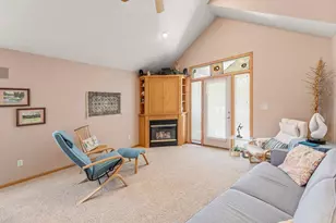 238 15th Ave N, Fargo, ND 58102 - Photo 3