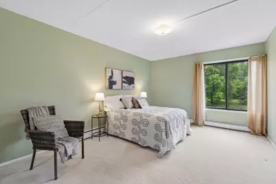 2485 Londin Lane E #323, Maplewood, MN 55119 - Photo 17