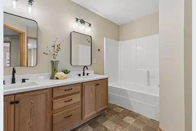 17232 Encina Path #2705, Farmington, MN 55024 - Photo 19