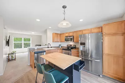3115 Clover Ridge Drive, Chaska, MN 55318 - Photo 3