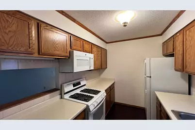 2104 E 22nd Street, Minneapolis, MN 55404 - Photo 3