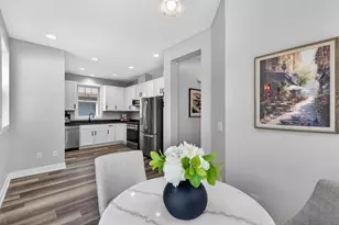 2525 James Ave N, Minneapolis, MN 55411 - Photo 17