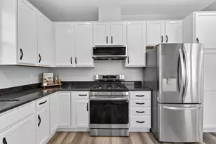 2525 James Ave N, Minneapolis, MN 55411 - Photo 15
