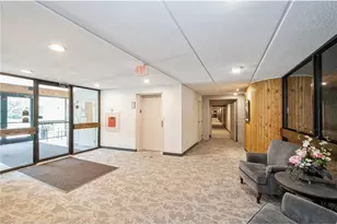 5140 W 102nd St, Bloomington, MN 55437 - Photo 5