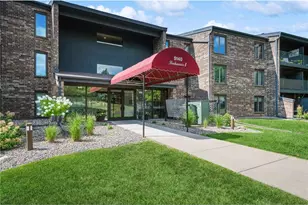 5140 W 102nd St, Bloomington, MN 55437 - Photo 25