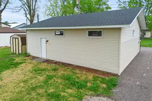 935 Hammond, Rice Lake, WI 54868 - Photo 9