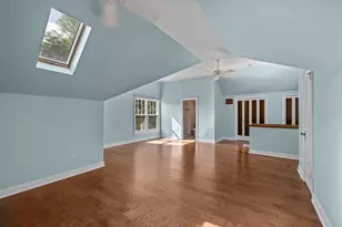 2708 Victory Memorial Dr, Minneapolis, MN 55412 - Photo 29