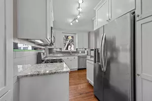 2708 Victory Memorial Dr, Minneapolis, MN 55412 - Photo 17