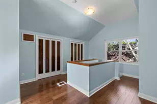 2708 Victory Memorial Dr, Minneapolis, MN 55412 - Photo 33