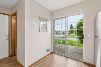 1901 Southcross Drive W #1804, Burnsville, MN 55306 - Photo 23