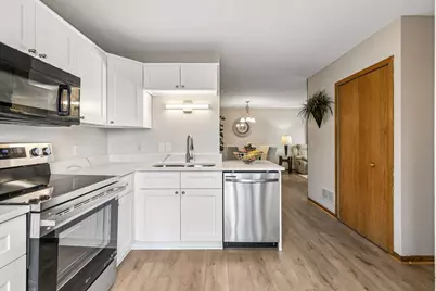 1901 Southcross Drive W #1804, Burnsville, MN 55306 - Photo 21