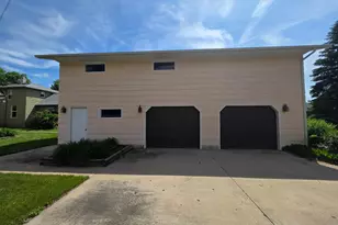 412 W Main St, Pipestone, MN 56164 - Photo 15