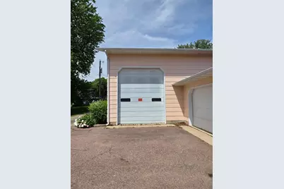 412 W Main Street, Pipestone, MN 56164 - Photo 19