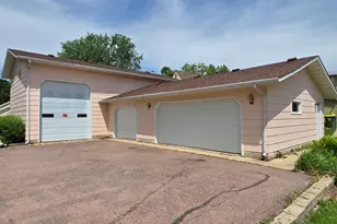 412 W Main St, Pipestone, MN 56164 - Photo 17