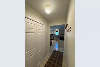 208 NW 5th Street NW #B, Dilworth, MN 56529 - Photo 5