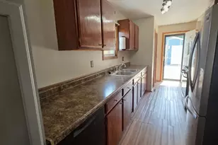 104 5th St SW, Kasson, MN 55944 - Photo 9
