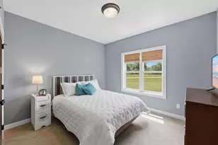 140 Hill Crest Ct, Glenwood City, WI 54013 - Photo 17
