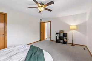 2064 Parkway Ave, Shakopee, MN 55379 - Photo 19