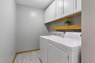2064 Parkway Ave, Shakopee, MN 55379 - Photo 27
