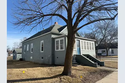 719 2nd Avenue NE, Staples, MN 56479 - Photo 3