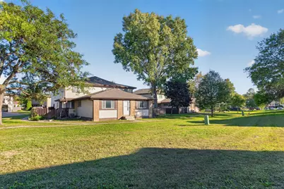 6335 84th Court N, Brooklyn Park, MN 55445 - Photo 1