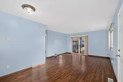 6335 84th Court N, Brooklyn Park, MN 55445 - Photo 3