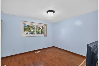 6335 84th Court N, Brooklyn Park, MN 55445 - Photo 13