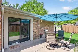 9601 Lonsdale Cir, Hopkins, MN 55305 - Photo 23