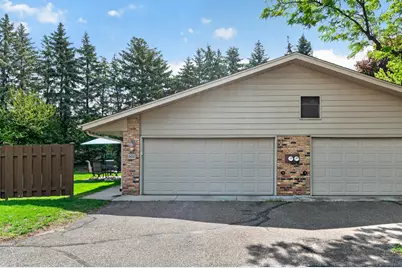 9601 Lonsdale Circle, Hopkins, MN 55305 - Photo 1