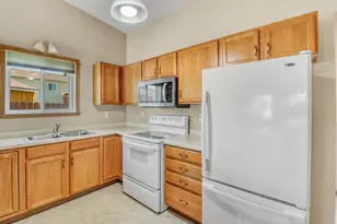 3413 38th St S, Moorhead, MN 56560 - Photo 3