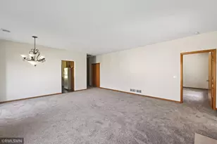 6801 24th St N, Oakdale, MN 55128 - Photo 3