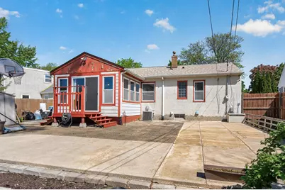 2144 Geranium Avenue E, Saint Paul, MN 55119 - Photo 29