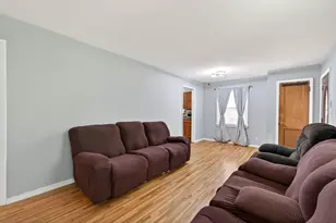 2144 Geranium Ave E, Saint Paul, MN 55119 - Photo 5