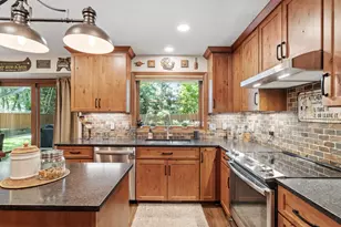 17469 Lorence Way, Eden Prairie, MN 55346 - Photo 23