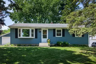 616 Esther Ln, Woodbury, MN 55125 - Photo 3