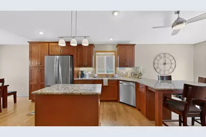 480 Manor Ridge Drive NW, Rochester, MN 55901 - Photo 9