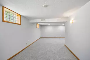 961 Livingston Ave, West Saint Paul, MN 55118 - Photo 31