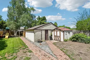 961 Livingston Ave, West Saint Paul, MN 55118 - Photo 39