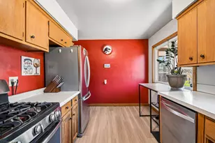 961 Livingston Ave, West Saint Paul, MN 55118 - Photo 11