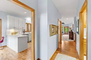 17925 39th Pl N, Plymouth, MN 55446 - Photo 7
