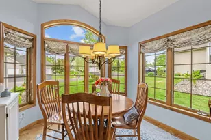 17925 39th Pl N, Plymouth, MN 55446 - Photo 9