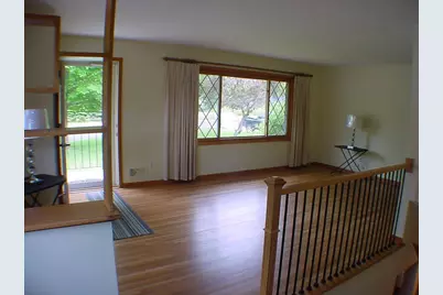 1112 Queens Lane, Anoka, MN 55303 - Photo 9