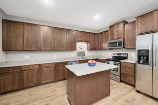 554 Cannon Way, Dundas, MN 55019 - Photo 7