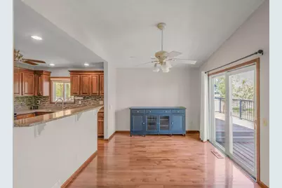 1375 Balsam Street E, Eagan, MN 55123 - Photo 9