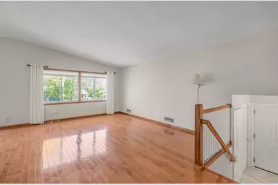1375 Balsam Street E, Eagan, MN 55123 - Photo 3