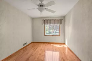 1375 Balsam St E, Eagan, MN 55123 - Photo 13